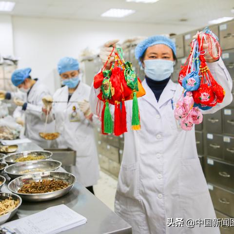 (网上买中药安全吗)在网上购买中药的安全与便利：网上中药房的崭新选择