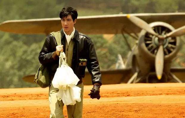 我本千金网剧：乱世纷争中的女主角，身世成谜引发种种猜疑与阴谋