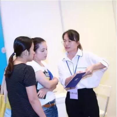 (香港创业电视剧排行榜前十名)在香港的创业风云:一部描绘梦想与奋斗的电视剧