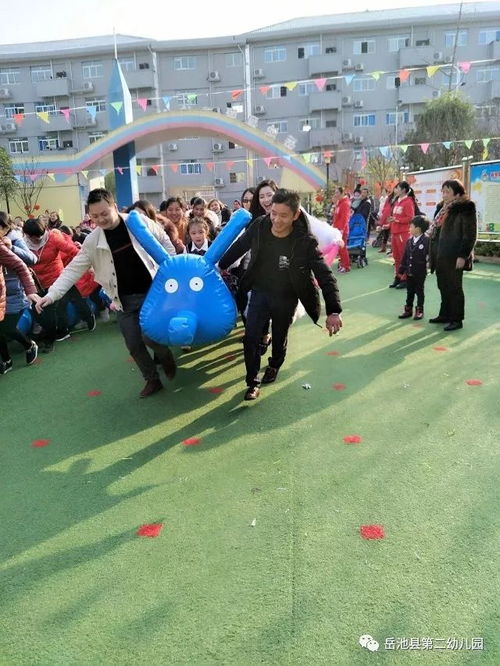 勇者探险亲子活动漫画:家庭共享冒险乐趣,拓展亲子互动新领域