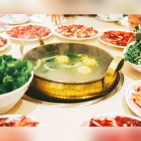 心动之旅：撩动心弦的美味神秘——清汤涮香菜赏析与笔趣阁创作工坊体验