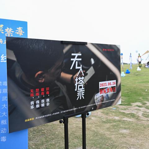(赵云 cos)穿越时空的英雄！cosplay赵云，展现战场上的英姿风采