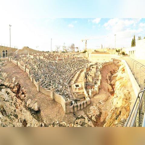 探索古代帝国秘密，享受无尽的力量：大征服者罗马免登录全解锁版游戏体验深度评测